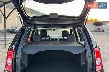Внедорожник / Кроссовер Dacia Duster 2012 в Великой Багачке