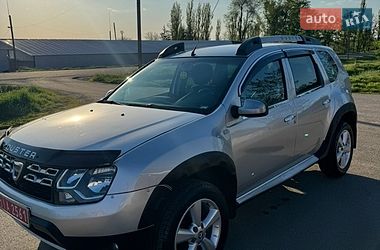 Внедорожник / Кроссовер Dacia Duster 2016 в Новоархангельске