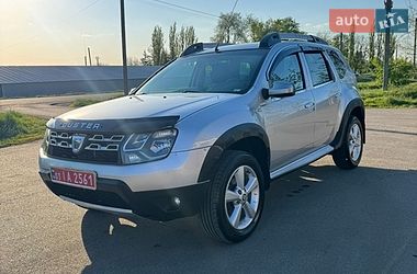 Внедорожник / Кроссовер Dacia Duster 2016 в Новоархангельске