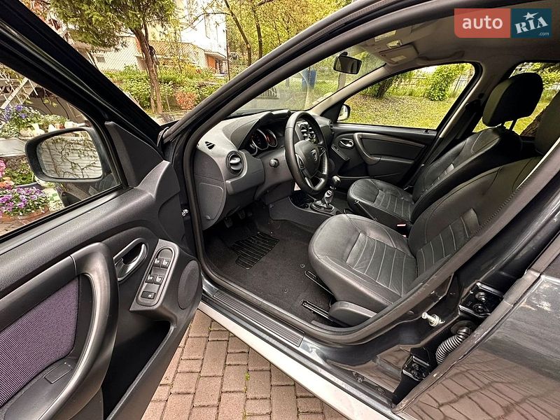 Внедорожник / Кроссовер Dacia Duster 2017 в Львове