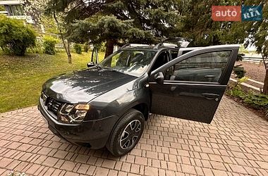 Внедорожник / Кроссовер Dacia Duster 2017 в Львове
