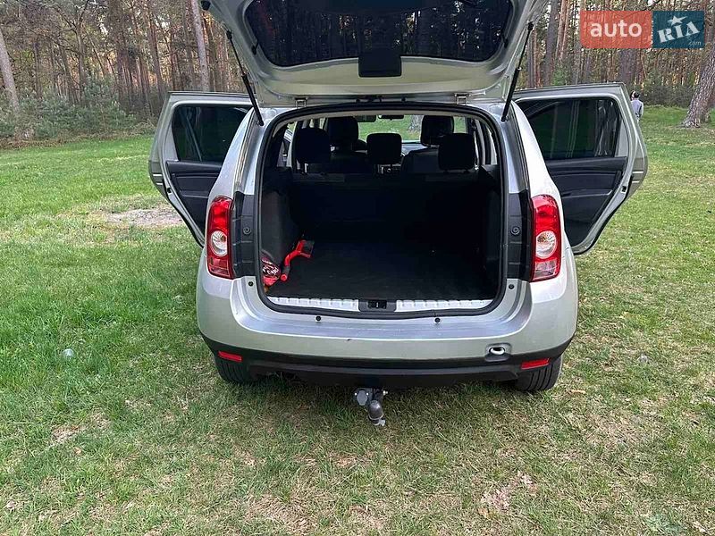 Позашляховик / Кросовер Dacia Duster 2011 в Славуті