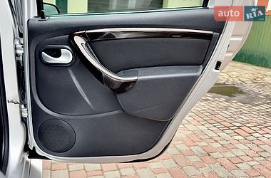 Внедорожник / Кроссовер Dacia Duster 2012 в Хороле фото 53 Внедорожник / Кроссовер Dacia Duster 2012 в Хороле