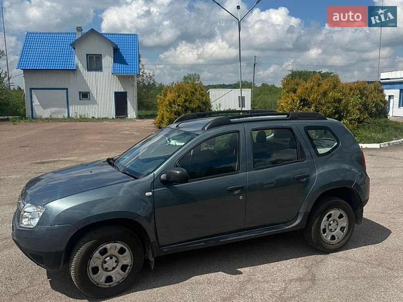Внедорожник / Кроссовер Dacia Duster 2012 в Надворной
