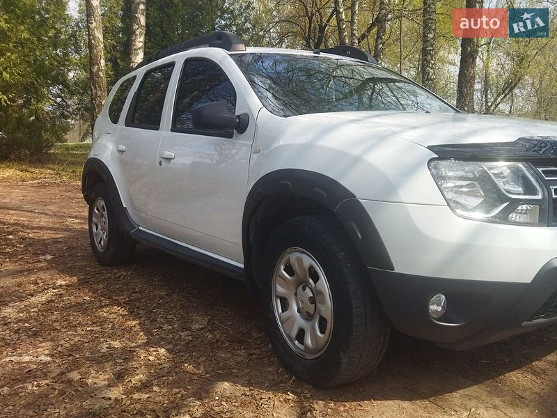 Позашляховик / Кросовер Dacia Duster 2014 в Дубні фото 4 Позашляховик / Кросовер Dacia Duster 2014 в Дубні
