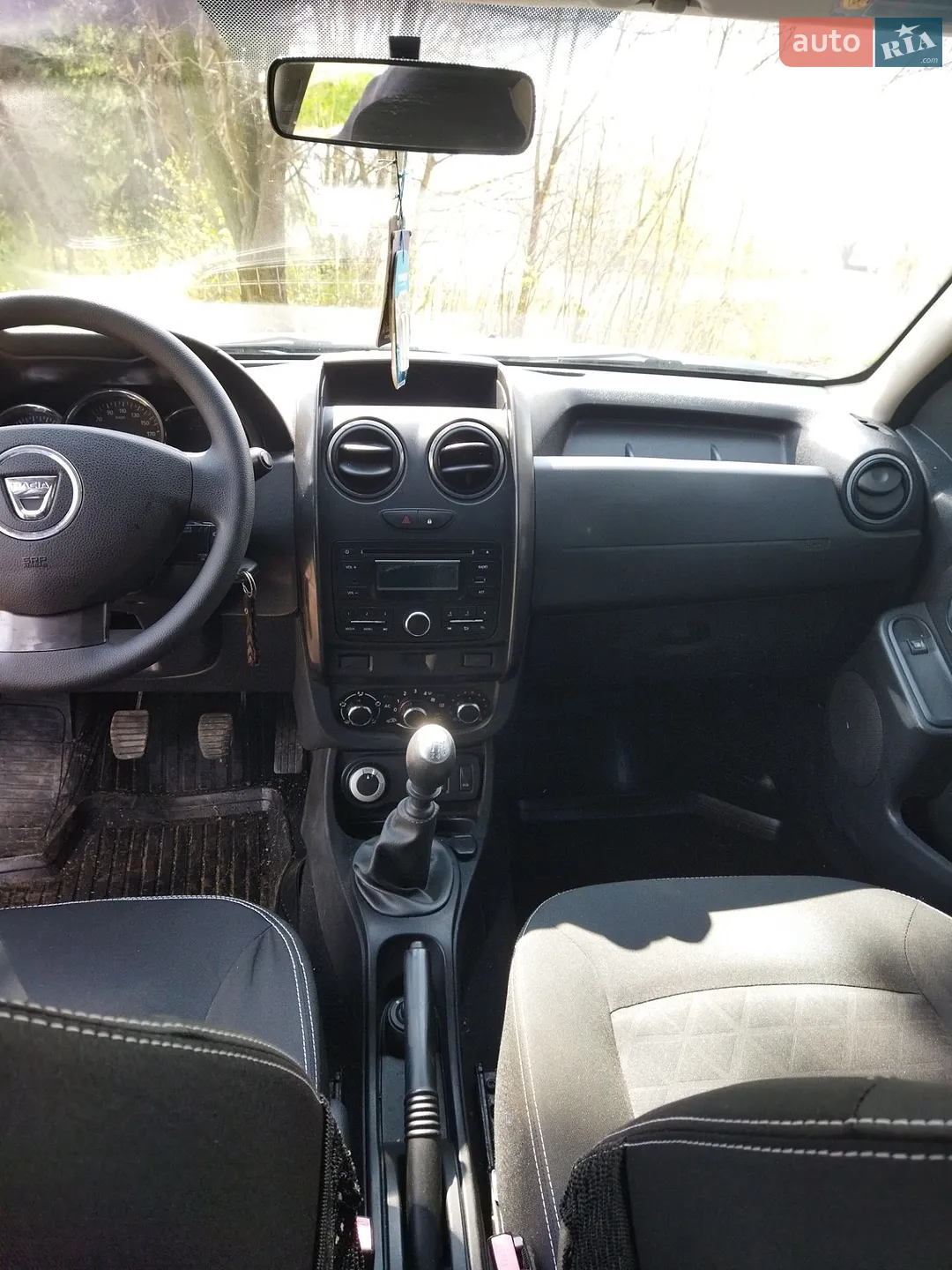 2014 Dacia Duster - мініатюра 23