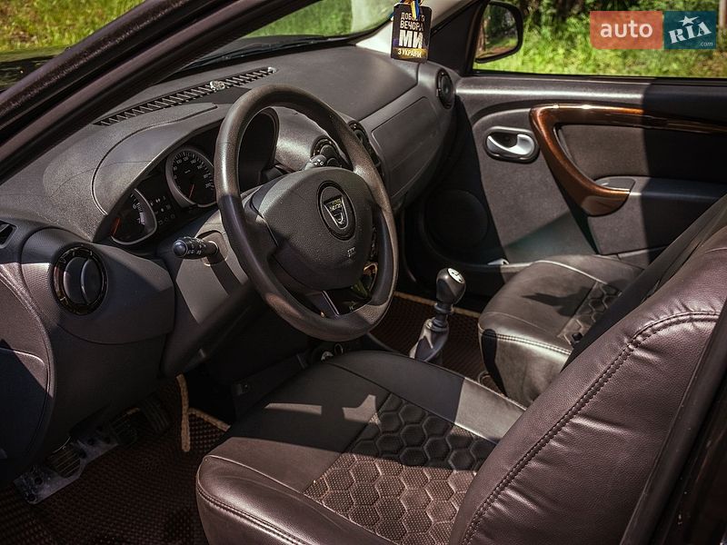 2012 Dacia Duster, VIN UU1HSDARN47882737:plate — фото 1 (autoria)