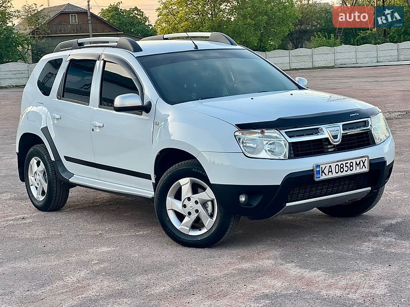 2011 Dacia Duster, VIN UU1HSDAG544426451:plate — фото 1 (autoria)