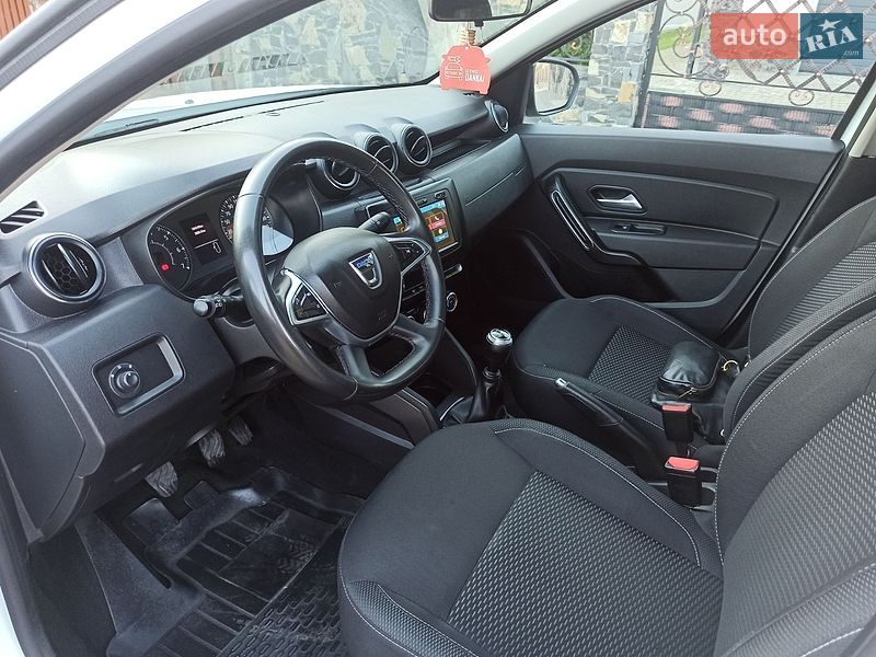 Внедорожник / Кроссовер Dacia Duster 2021 в Луцке