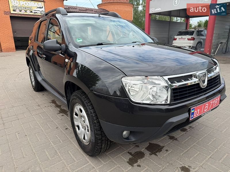 Позашляховик / Кросовер Dacia Duster 2011 в Дубні