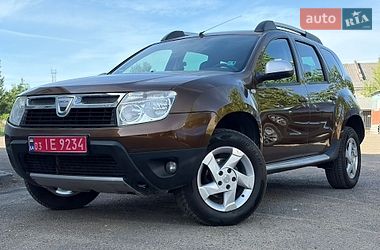 Позашляховик / Кросовер Dacia Duster 2011 в Луцьку