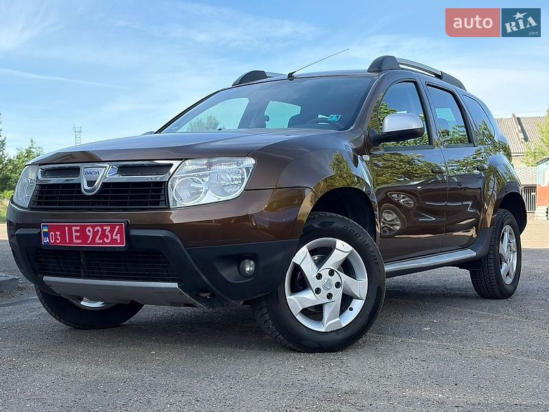 Позашляховик / Кросовер Dacia Duster 2011 в Луцьку