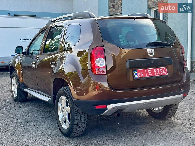 Позашляховик / Кросовер Dacia Duster 2011 в Луцьку