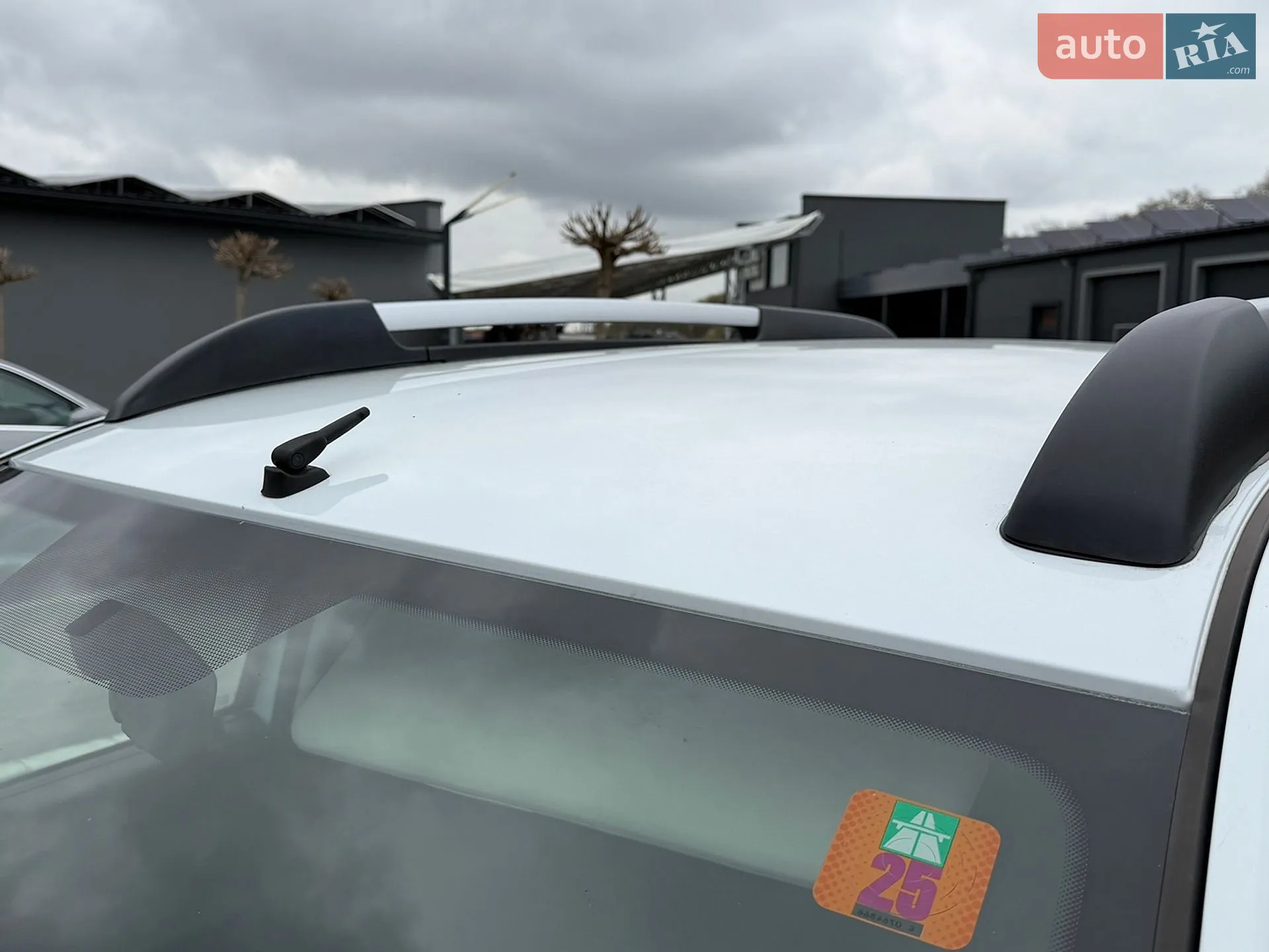 2010 Dacia Duster - мініатюра 15