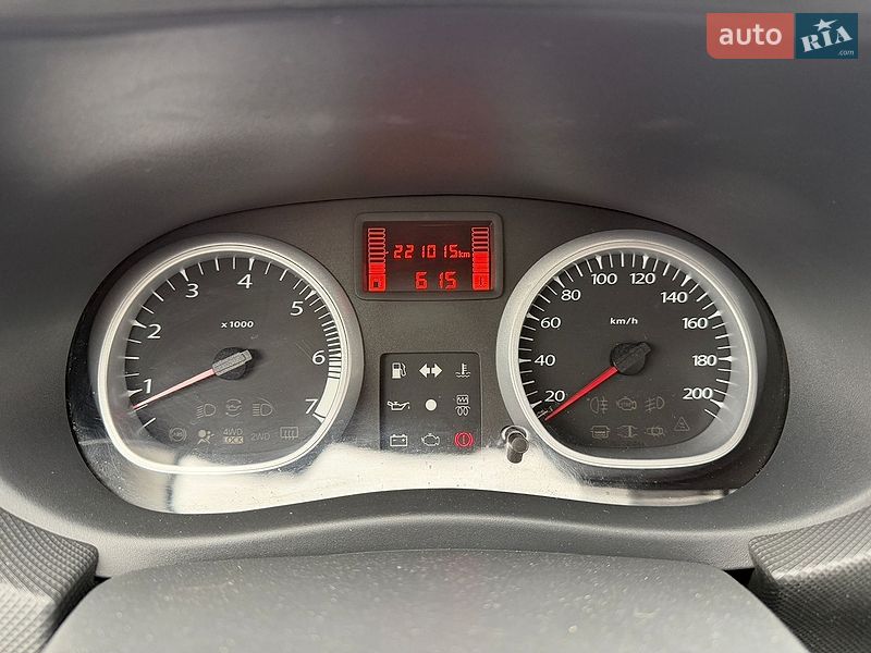 Позашляховик / Кросовер Dacia Duster 2010 в Луцьку