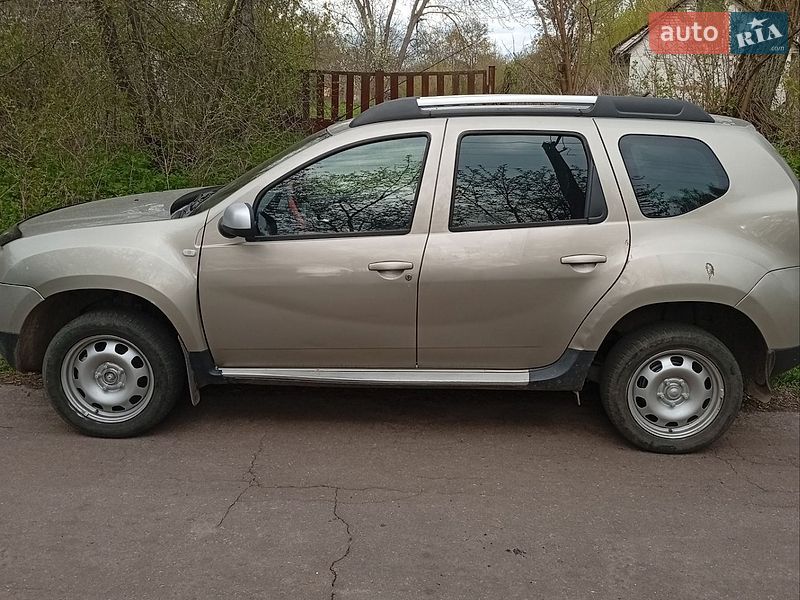 Внедорожник / Кроссовер Dacia Duster 2010 в Прилуках фото 8 Внедорожник / Кроссовер Dacia Duster 2010 в Прилуках