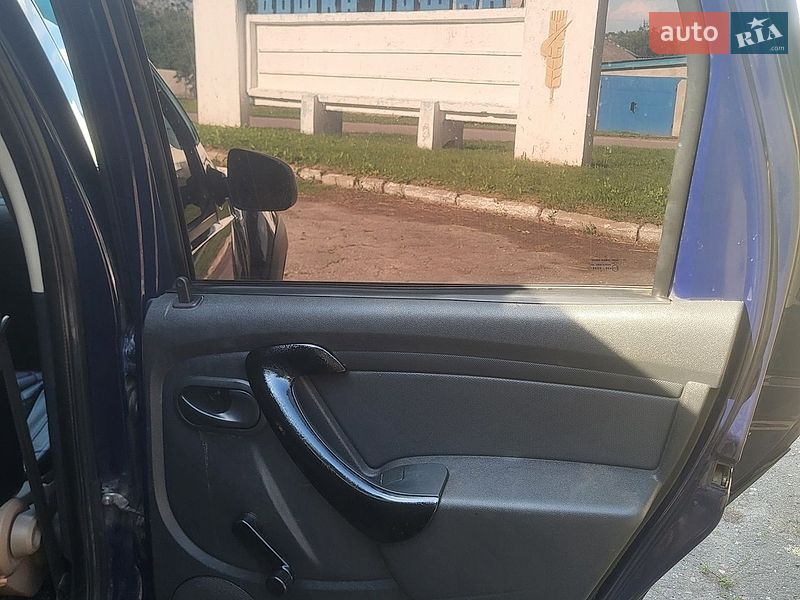 Позашляховик / Кросовер Dacia Duster 2012 в Лебедині