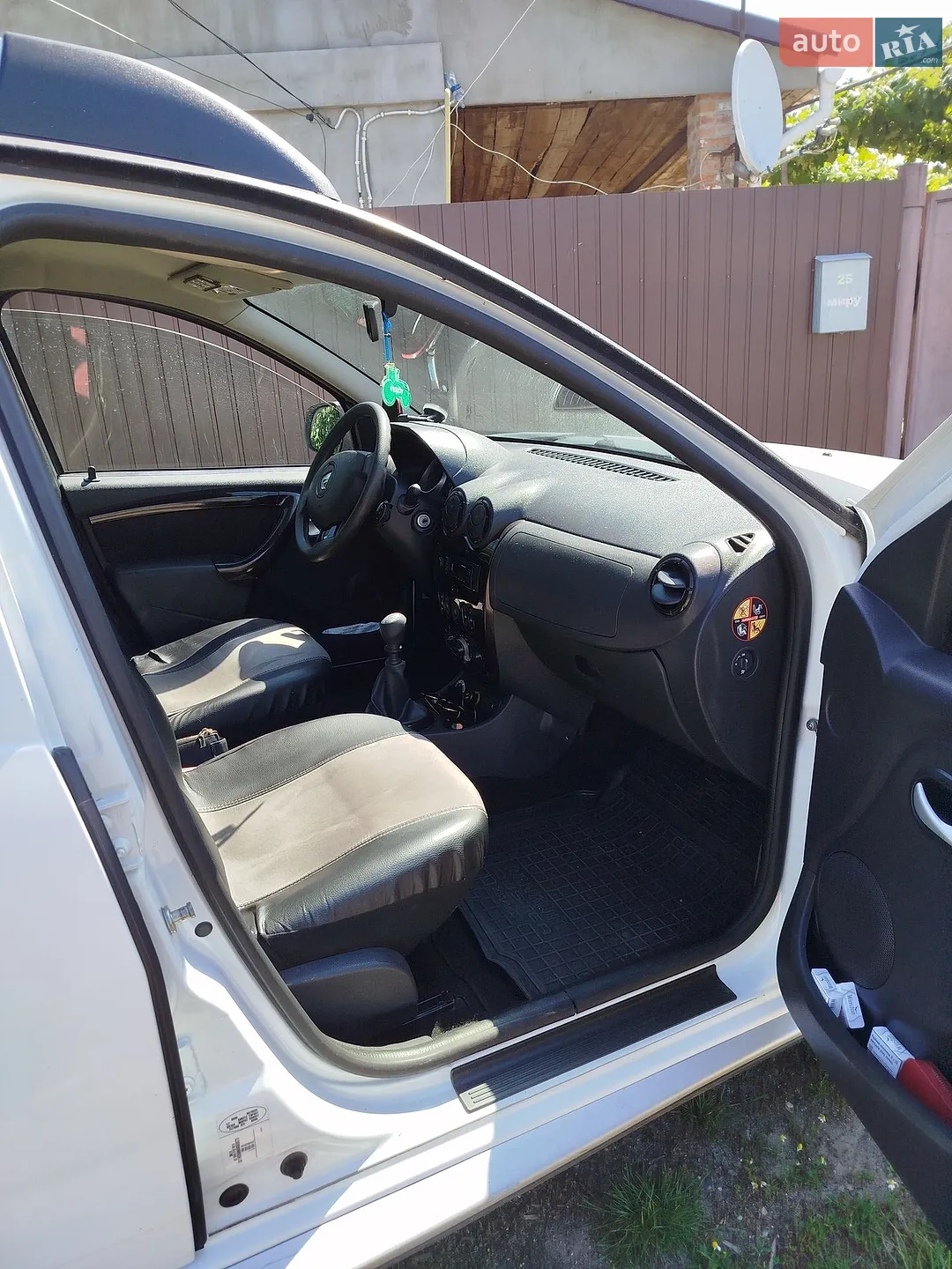 2011 Dacia Duster - мініатюра 5