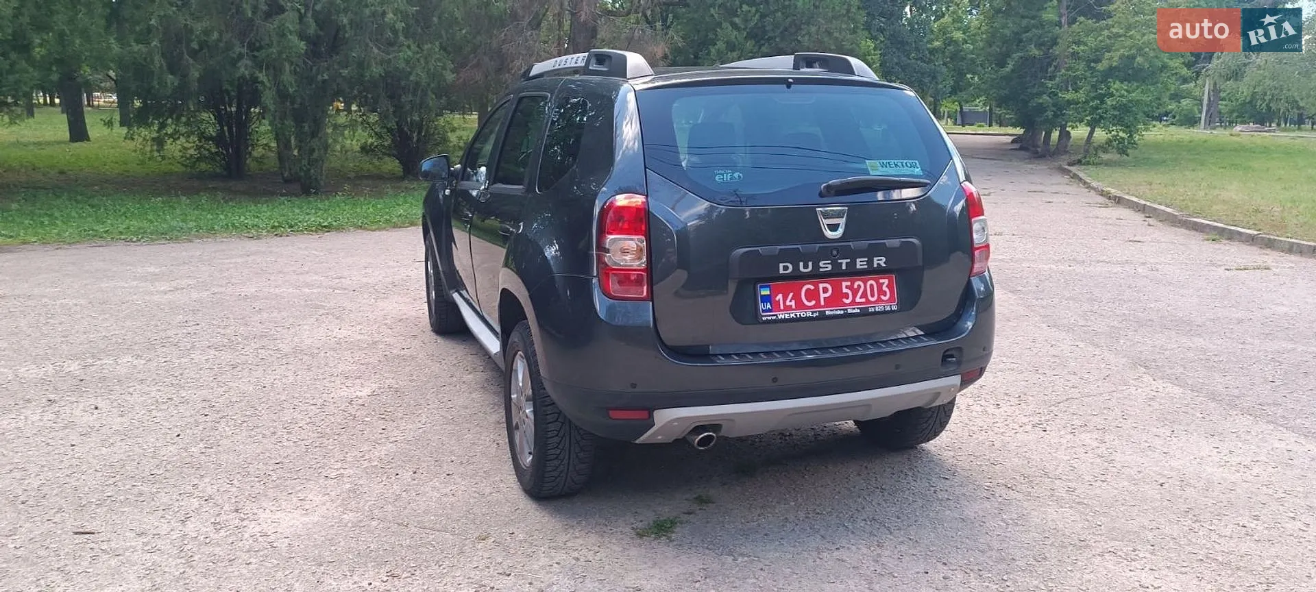 2015 Dacia Duster - мініатюра 14