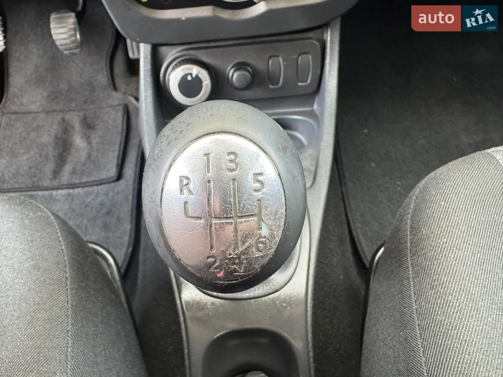 2013 Dacia Duster - мініатюра 67