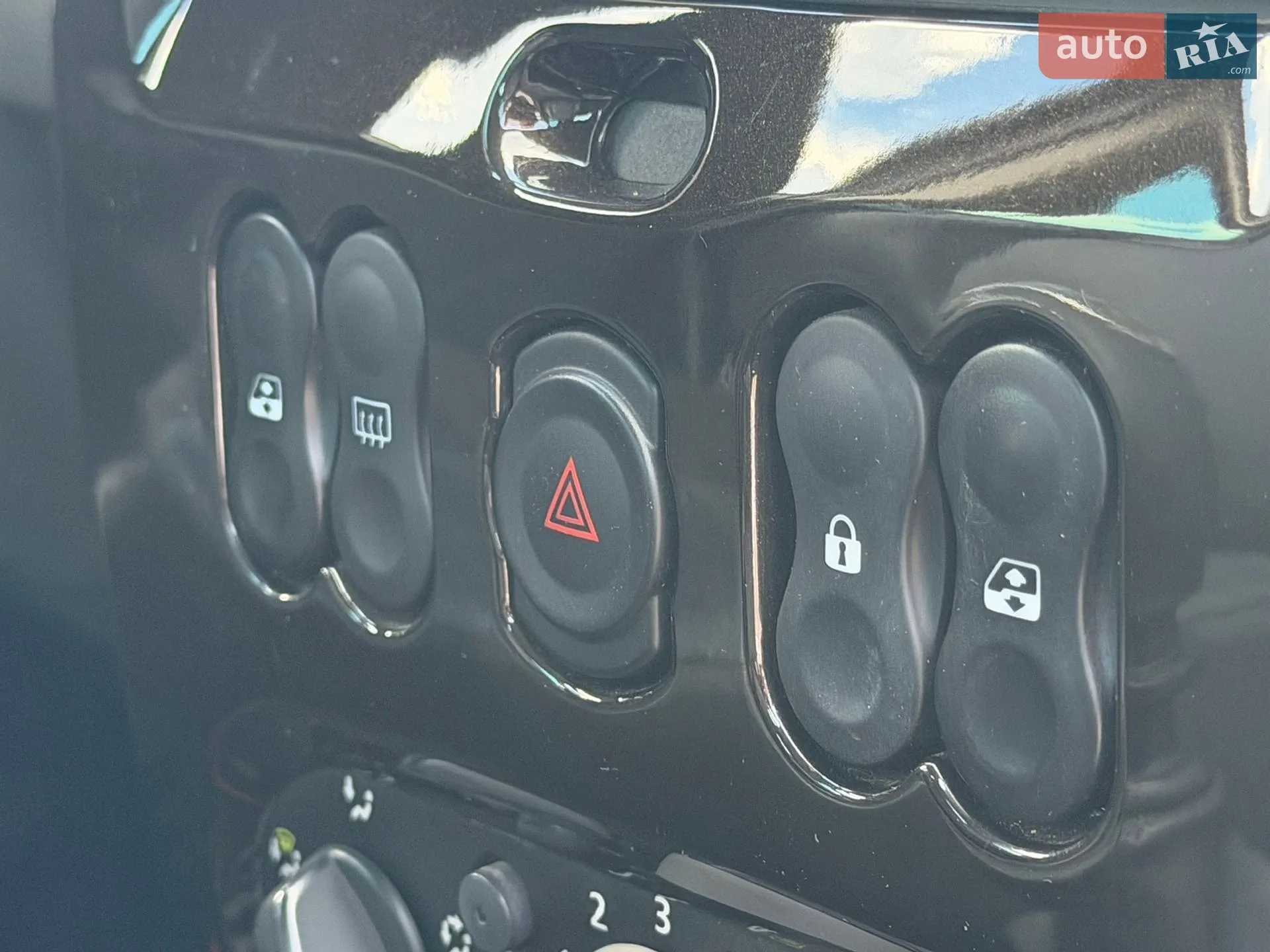 2012 Dacia Duster - мініатюра 37