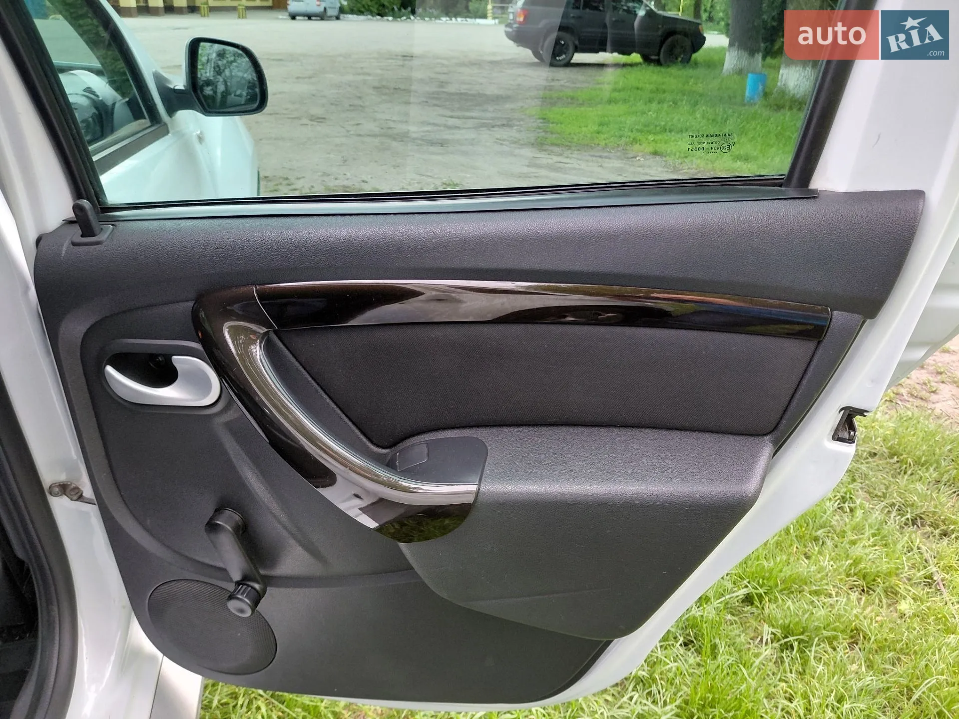 2011 Dacia Duster - мініатюра 154