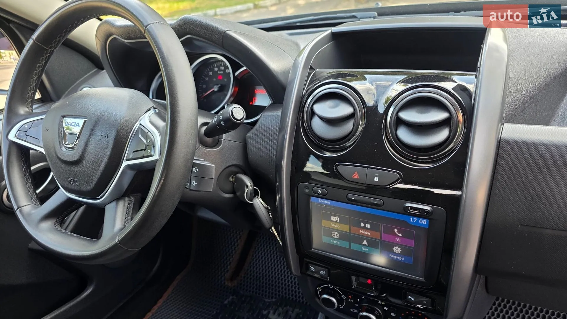 2017 Dacia Duster - мініатюра 126