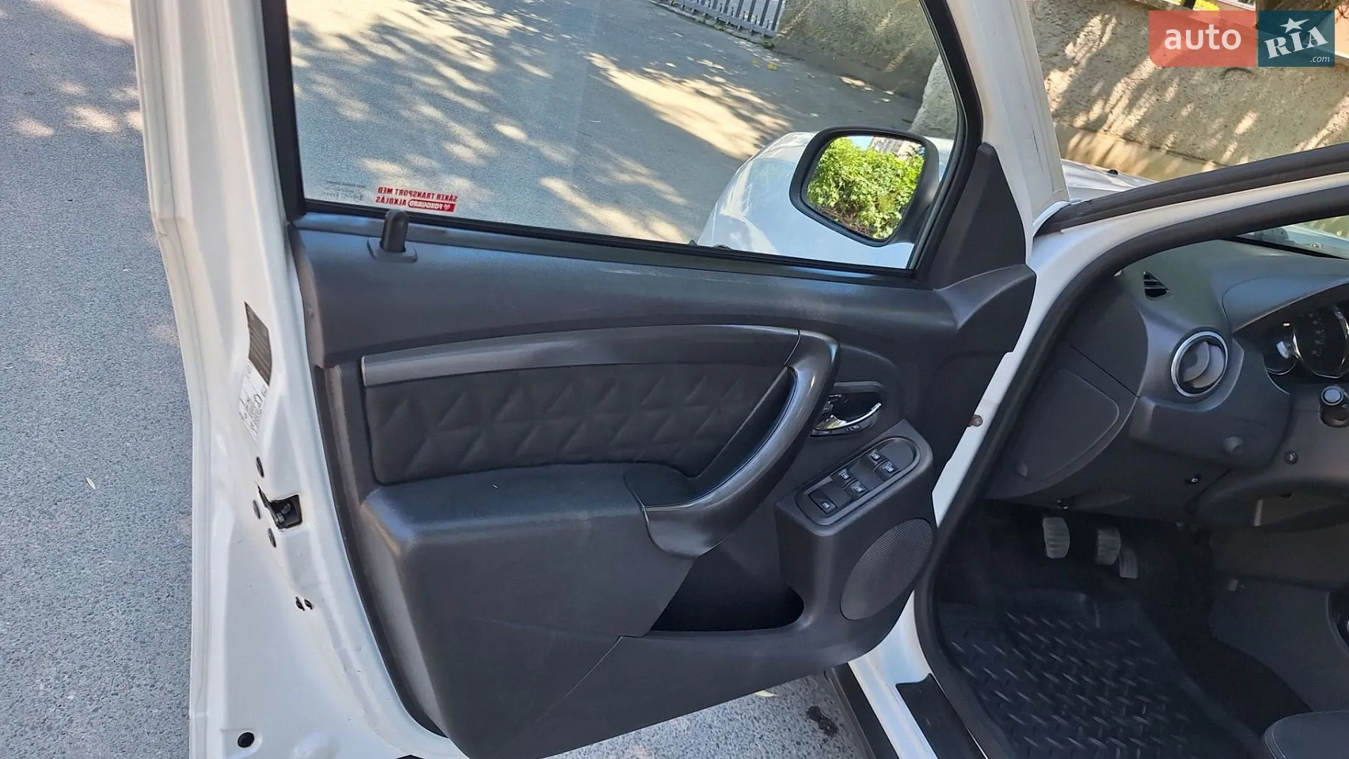 2014 Dacia Duster - мініатюра 14