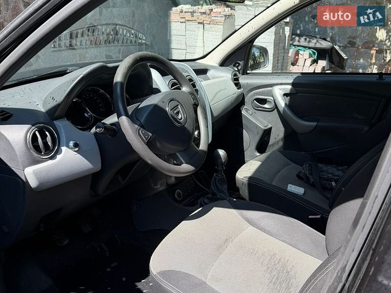 Позашляховик / Кросовер Dacia Duster 2014 в Житомирі