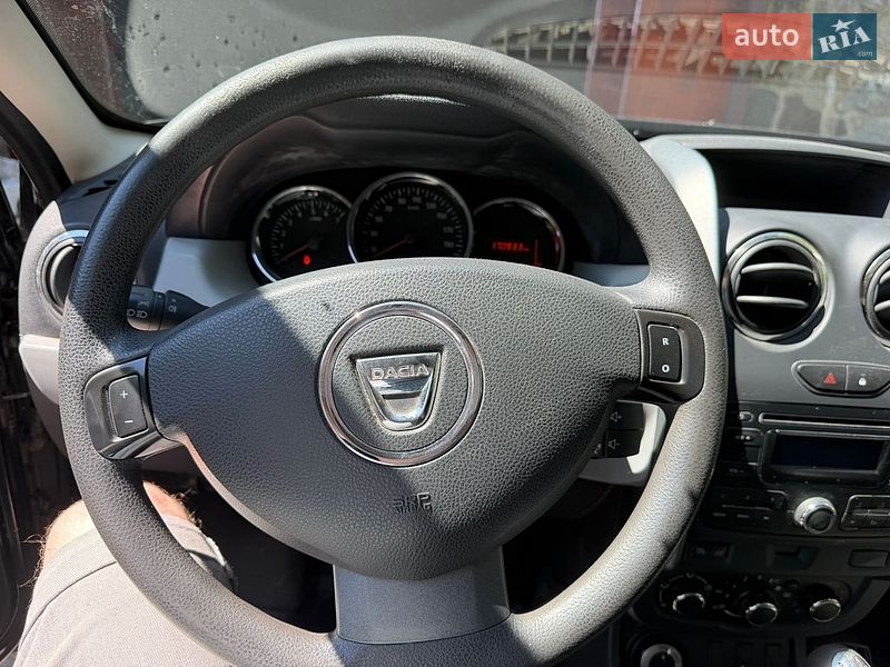 Позашляховик / Кросовер Dacia Duster 2014 в Житомирі