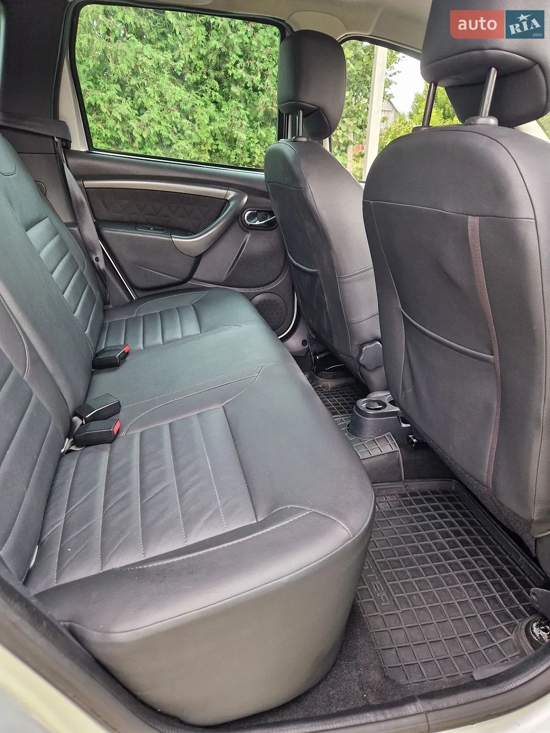 2014 Dacia Duster - мініатюра 27