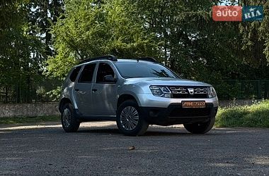 Позашляховик / Кросовер Dacia Duster 2016 в Бурштині