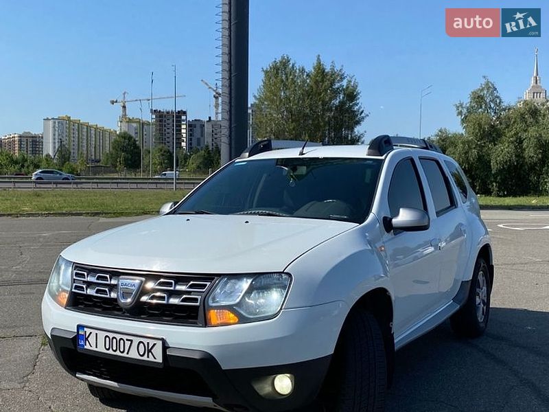 Внедорожник / Кроссовер Dacia Duster 2014 в Киеве