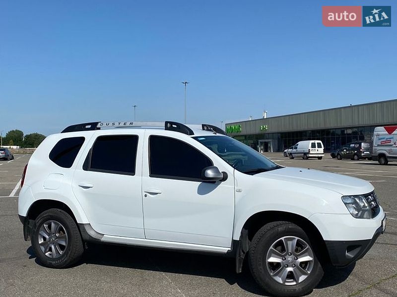 Внедорожник / Кроссовер Dacia Duster 2014 в Киеве