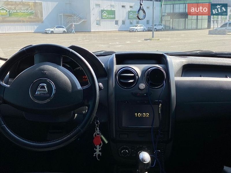 Внедорожник / Кроссовер Dacia Duster 2014 в Киеве
