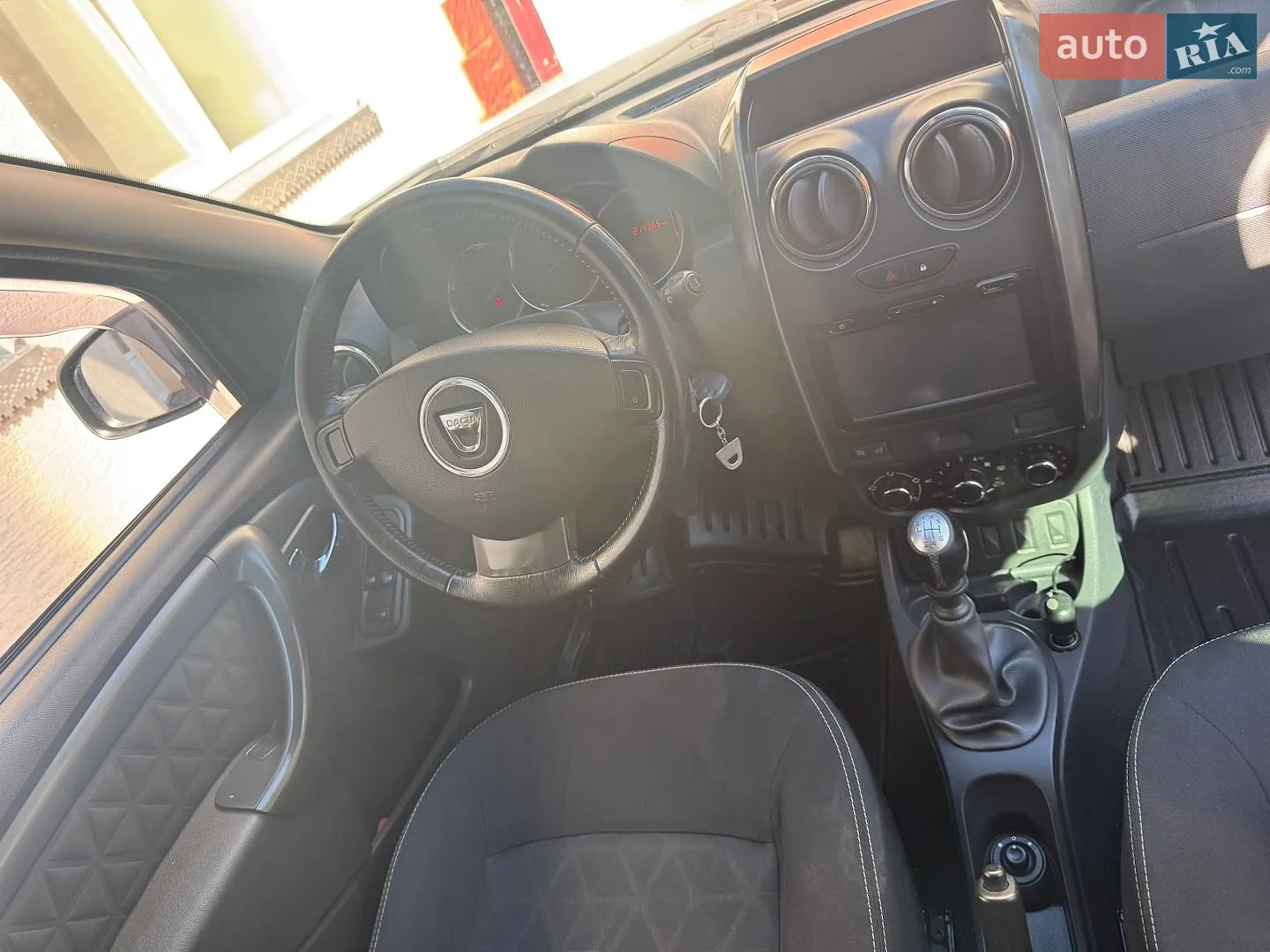 2014 Dacia Duster - мініатюра 4