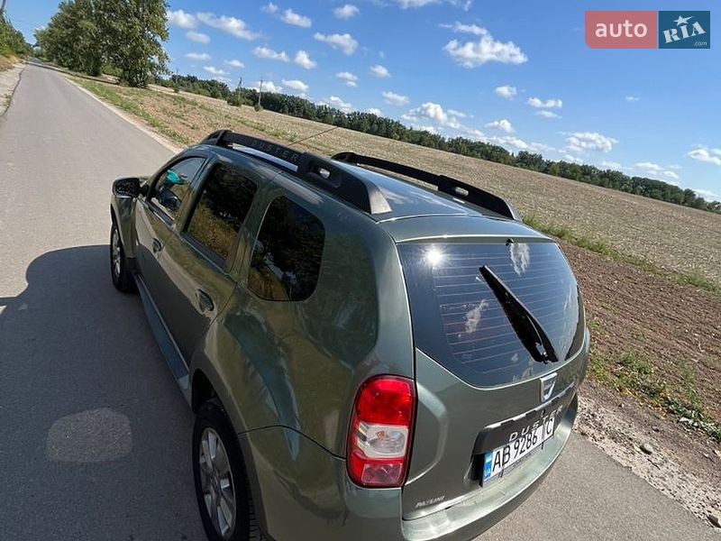 Позашляховик / Кросовер Dacia Duster 2015 в Мурованих Курилівцях