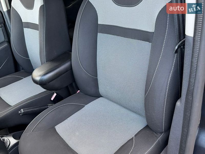 Внедорожник / Кроссовер Dacia Duster 2016 в Бродах