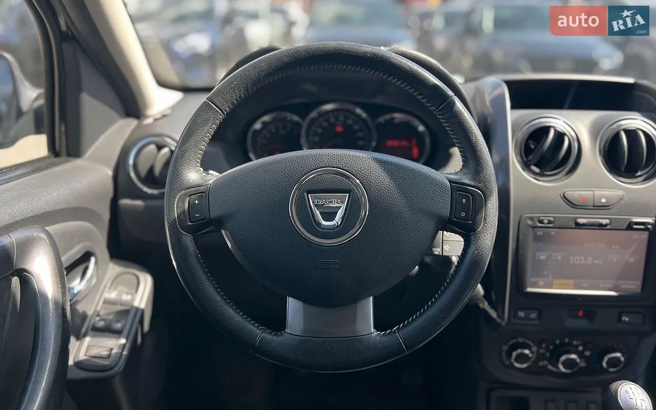 2015 Dacia Duster - мініатюра 11