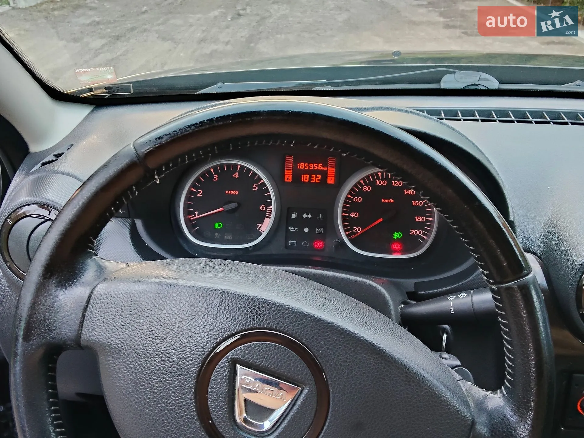 2011 Dacia Duster - мініатюра 36