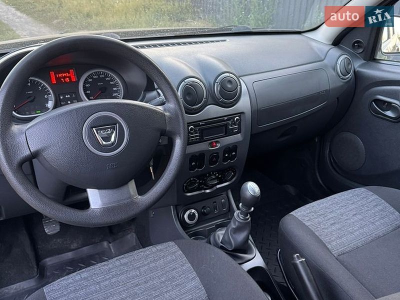 Внедорожник / Кроссовер Dacia Duster 2012 в Великой Багачке