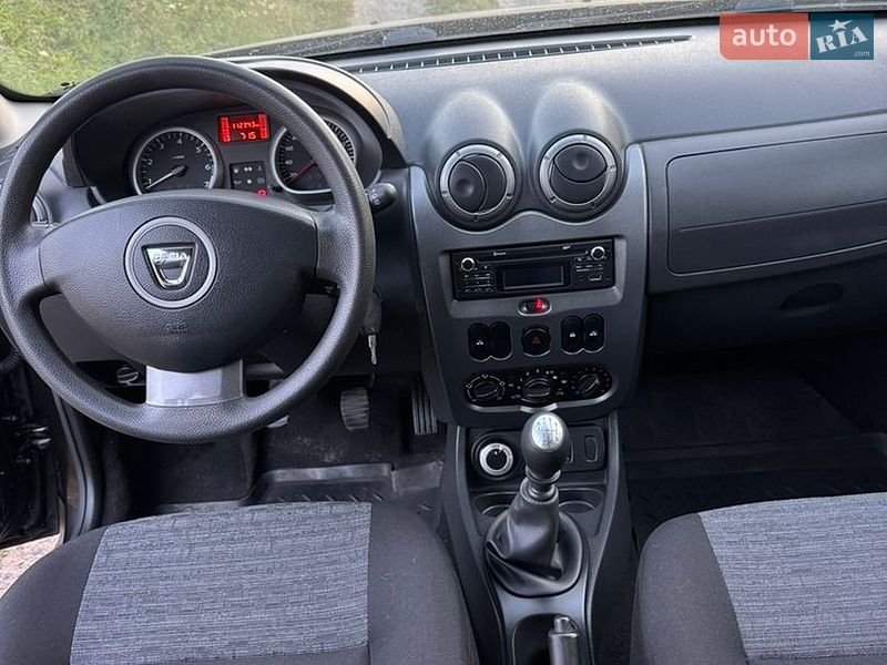 Внедорожник / Кроссовер Dacia Duster 2012 в Великой Багачке