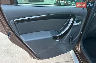 Внедорожник / Кроссовер Dacia Duster 2011 в Ахтырке