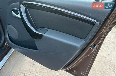 Внедорожник / Кроссовер Dacia Duster 2011 в Ахтырке
