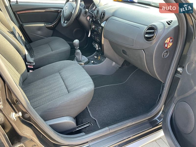 Внедорожник / Кроссовер Dacia Duster 2011 в Ивано-Франковске