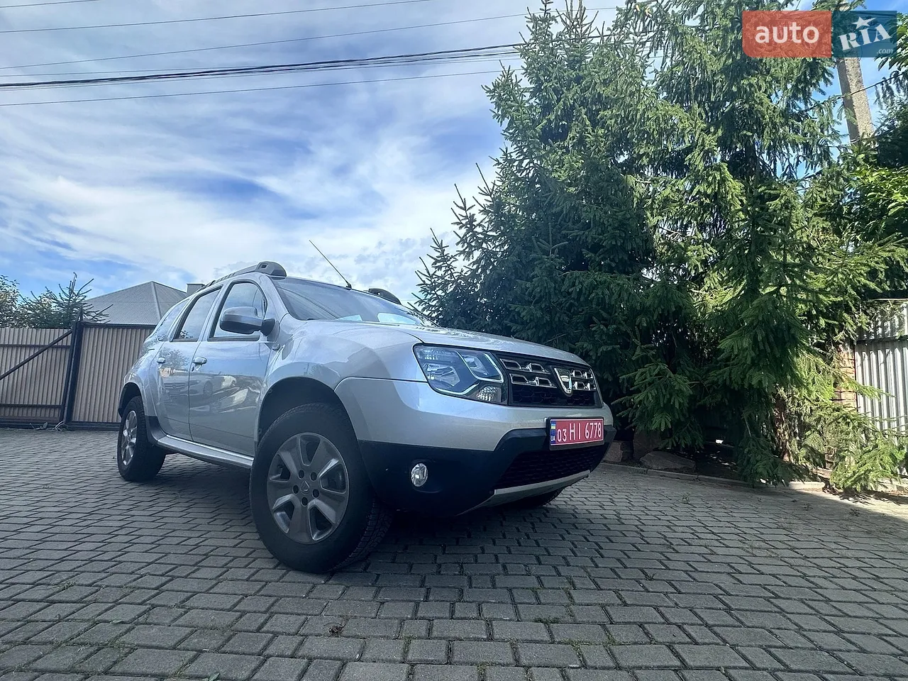 2015 Dacia Duster - мініатюра 22