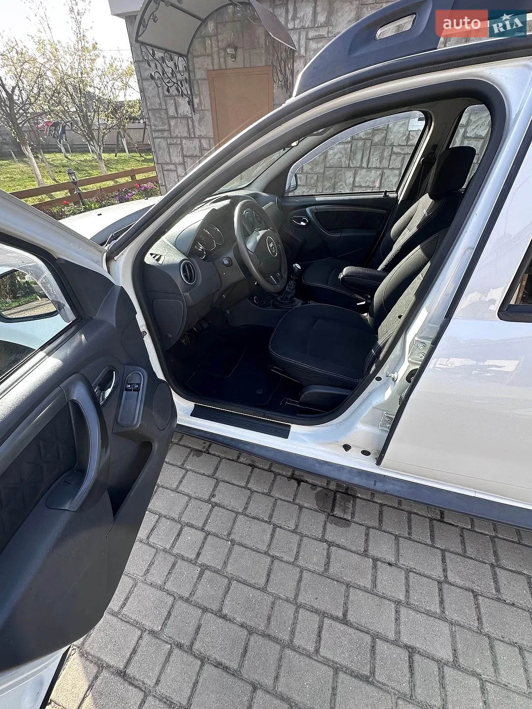 2015 Dacia Duster - мініатюра 13