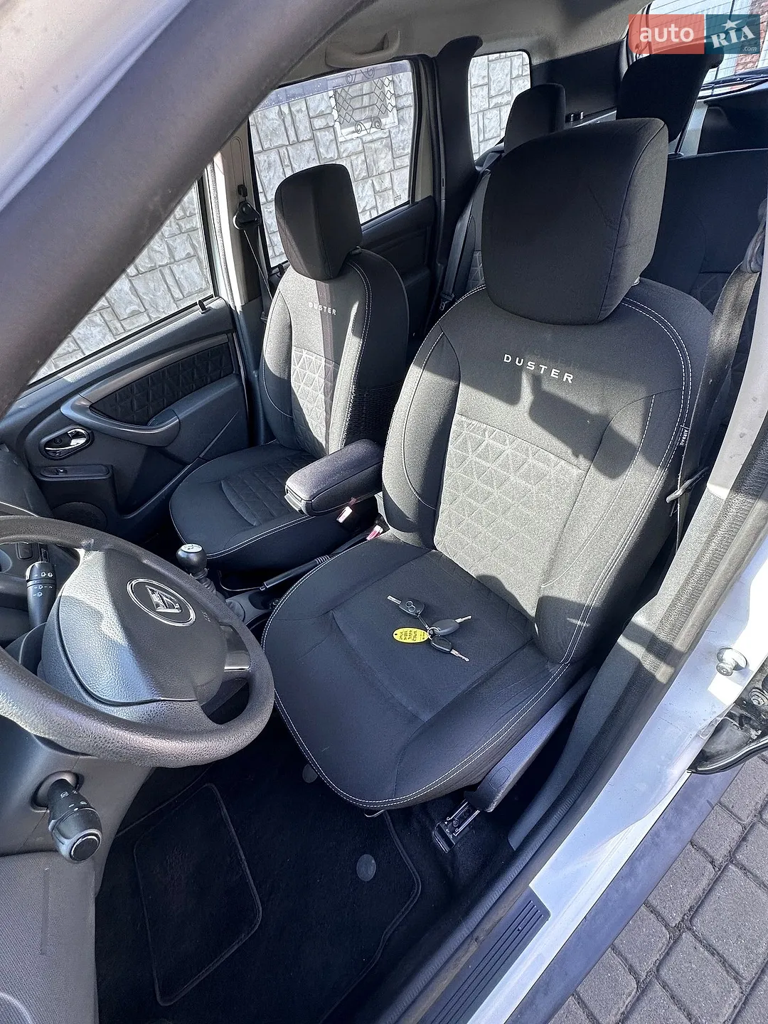 2015 Dacia Duster - мініатюра 18