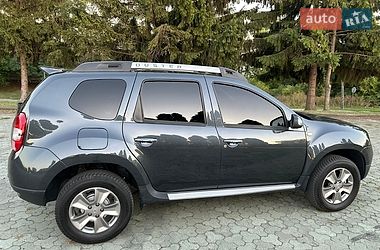 Позашляховик / Кросовер Dacia Duster 2014 в Дубні