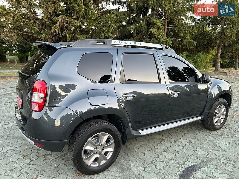Позашляховик / Кросовер Dacia Duster 2014 в Дубні